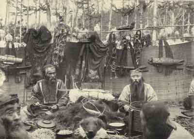 Bear Feast: Public domain image